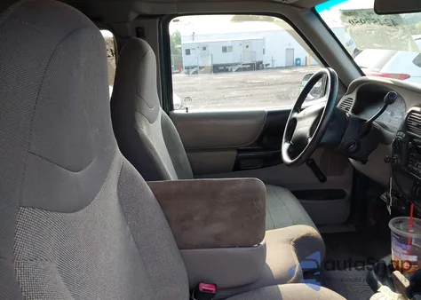 2000 Ford Ranger Xlt from USA, damaged, VIN 1FTZR15X7YTA93621